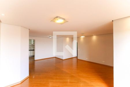 Sala de apartamento para alugar com 3 quartos, 220m² em Vila Progredior, São Paulo