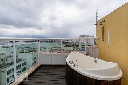 Apartamento à venda com 278m², 6 quartos e 2 vagas Apartamento à venda com 278m², 6 quartos e 2 vagasofurô