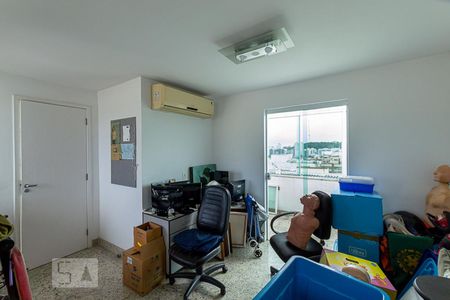 Apartamento à venda com 278m², 6 quartos e 2 vagas Apartamento à venda com 278m², 6 quartos e 2 vagasQuarto 6