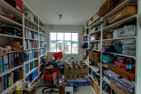 Apartamento à venda com 278m², 6 quartos e 2 vagas Apartamento à venda com 278m², 6 quartos e 2 vagasQuarto 6