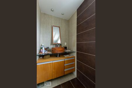 Apartamento à venda com 278m², 6 quartos e 2 vagas Apartamento à venda com 278m², 6 quartos e 2 vagasBanheiro da Suíte 4
