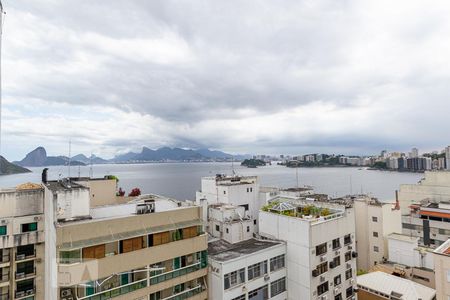 Apartamento à venda com 278m², 6 quartos e 2 vagas Apartamento à venda com 278m², 6 quartos e 2 vagasVista da Cobertura