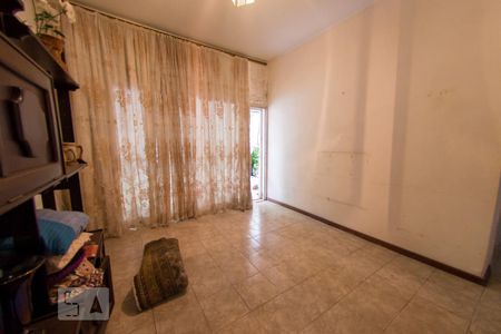 Sala de casa para alugar com 2 quartos, 137m² em Sumaré, São Paulo