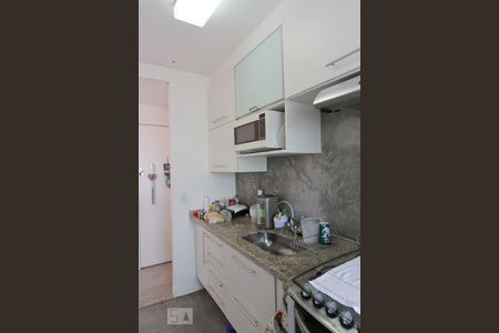 Apartamento à venda com 54m², 2 quartos e 1 vaga Apartamento à venda com 54m², 2 quartos e 1 vagaCozinha
