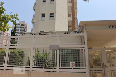 Apartamento para alugar com 60m², 2 quartos e 1 vagaFachada