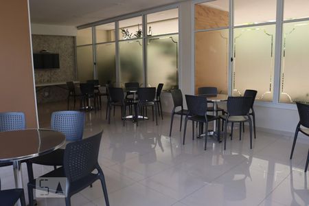 Apartamento para alugar com 60m², 2 quartos e 1 vagaÁrea comum - Salão de festas