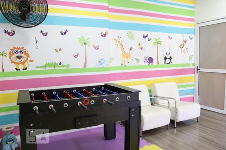 Apartamento para alugar com 60m², 2 quartos e 1 vagaÁrea comum - Salão de Jogos