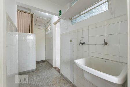 Apartamento para alugar com 72m², 2 quartos e 1 vagaÁrea de serviço