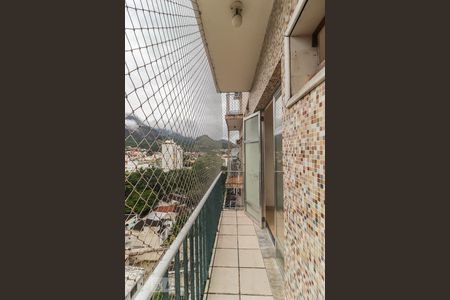 Apartamento para alugar com 74m², 2 quartos e 1 vagaVaranda do Quarto 2 - Suíte