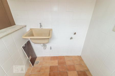 Apartamento para alugar com 74m², 2 quartos e 1 vagaÁrea de Serviço