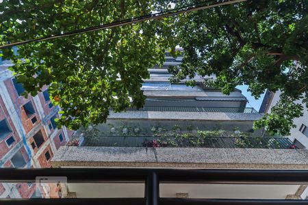 Apartamento para alugar com 74m², 2 quartos e 1 vagaFachada