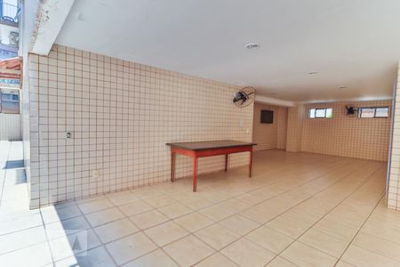 Apartamento para alugar com 74m², 2 quartos e 1 vagaSalão de Festas