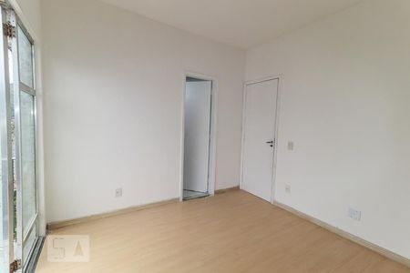 Apartamento para alugar com 74m², 2 quartos e 1 vagaQuarto 2 - Suíte