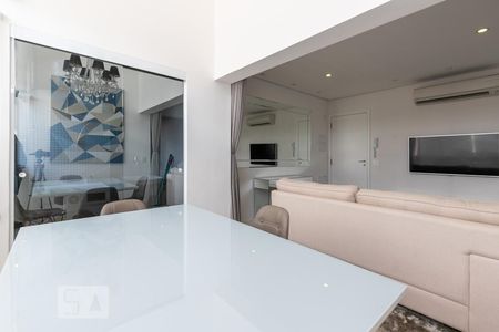 Sala de apartamento para alugar com 1 quarto, 74m² em Vila Olímpia, São Paulo