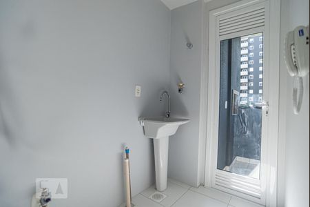 Apartamento para alugar com 55m², 2 quartos e 2 vagas Apartamento para alugar com 55m², 2 quartos e 2 vagasCozinha