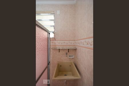 Banheiro - área de serviço de apartamento para alugar com 1 quarto, 58m² em Jardim Paulista, São Paulo