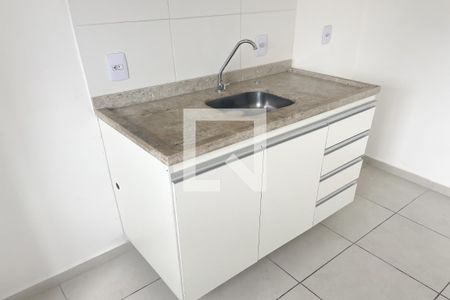 Sala/Cozinha/Área de Serviço de apartamento para alugar com 1 quarto, 33m² em Presidente Altino, Osasco