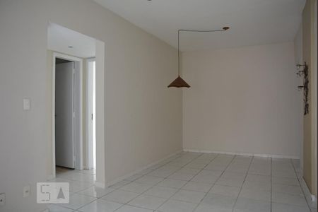 Sala de apartamento à venda com 2 quartos, 77m² em Pechincha, Rio de Janeiro