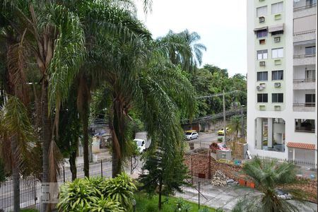 Apartamento à venda com 77m², 2 quartos e 1 vagaVista Quarto 2