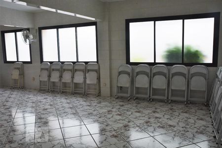 Apartamento à venda com 77m², 2 quartos e 1 vagaÁrea comum - Salão de festas