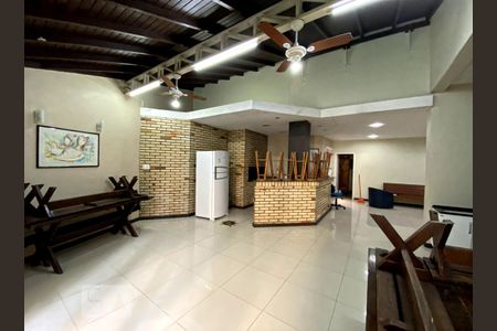 Apartamento à venda com 49m², 1 quarto e sem vagaSalão de Festas