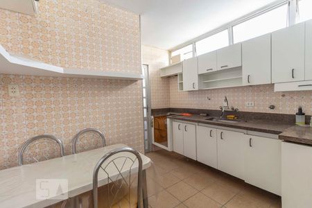 Apartamento à venda com 132m², 3 quartos e 1 vagaCozinha