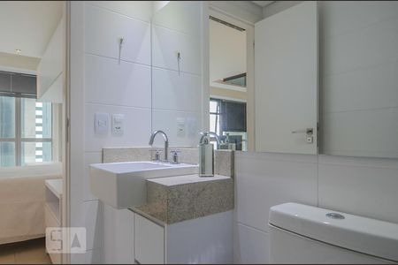 Apartamento à venda com 38m², 1 quarto e 1 vaga Apartamento à venda com 38m², 1 quarto e 1 vagaBanheiro
