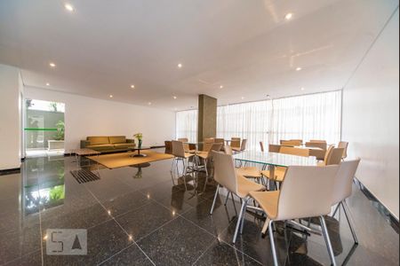 Apartamento para alugar com 70m², 1 quarto e 2 vagas Apartamento para alugar com 70m², 1 quarto e 2 vagasÁrea comum - Salão de festas