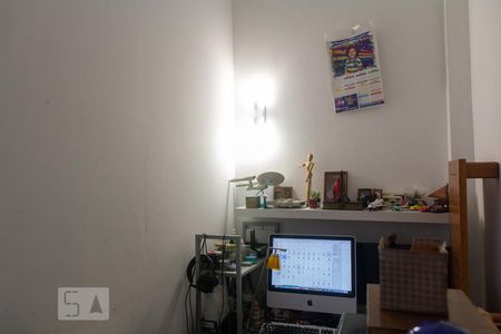 Apartamento à venda com 72m², 2 quartos e sem vagaQuarto