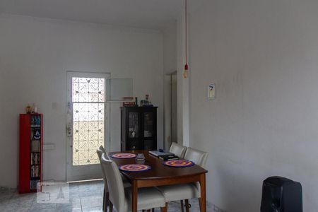 Apartamento à venda com 72m², 2 quartos e sem vagaSala