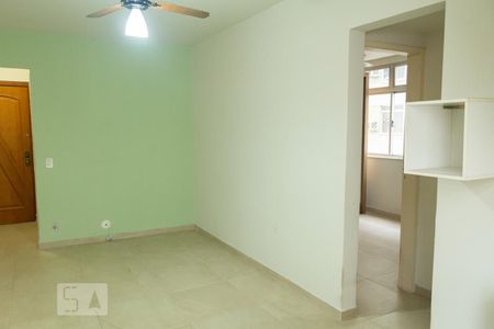 Apartamento para alugar com 2 quartos, 70m² em São Cristóvão, Rio de Janeiro