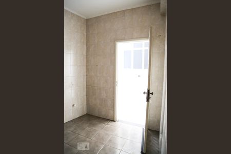 Casa à venda com 250m², 4 quartos e 1 vagaLavanderia