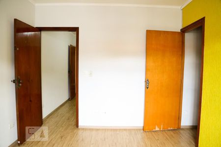 Casa à venda com 250m², 4 quartos e 1 vagaSuíte