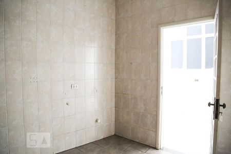 Casa à venda com 250m², 4 quartos e 1 vagaLavanderia