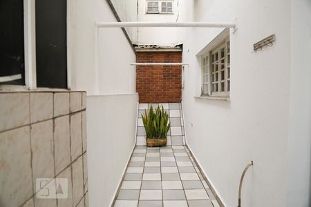 Casa à venda com 250m², 4 quartos e 1 vagaLavanderia