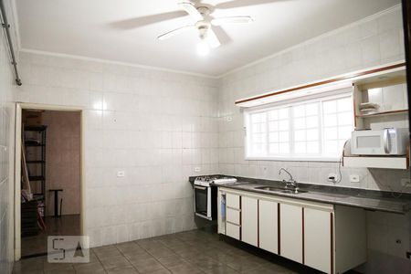 Casa à venda com 250m², 4 quartos e 1 vagaCozinha