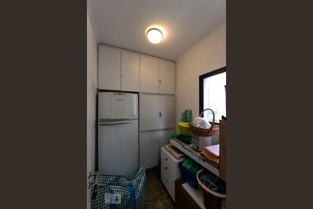 Apartamento à venda com 180m², 2 quartos e sem vagaQuarto de serviço