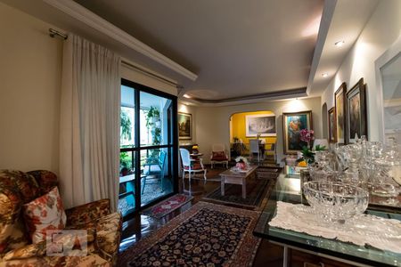 Sala de apartamento à venda com 2 quartos, 180m² em Aclimação, São Paulo