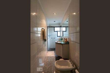 Apartamento à venda com 180m², 2 quartos e sem vagaBanheiro social 1