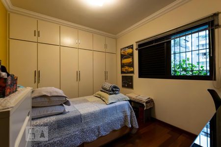 Apartamento à venda com 2 quartos, 180m² em Aclimação, São Paulo