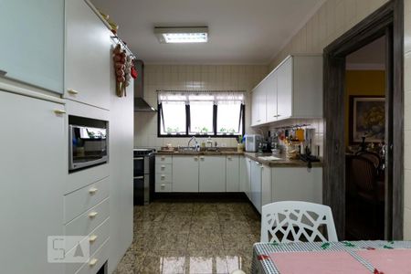 Apartamento à venda com 180m², 2 quartos e sem vagaCozinha