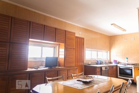 Casa à venda com 212m², 3 quartos e sem vagaCozinha