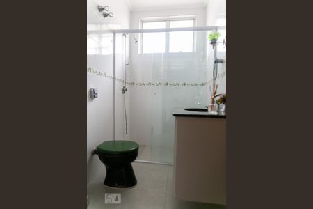 Casa à venda com 212m², 3 quartos e sem vagaBanheiro Corredor