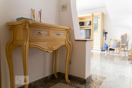 Sala de casa à venda com 3 quartos, 212m² em Jardim da Saúde, São Paulo