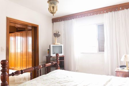 Casa à venda com 212m², 3 quartos e sem vagaSuíte