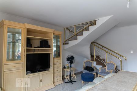 Casa à venda com 212m², 3 quartos e sem vagaSala