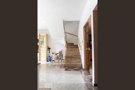 Sala de casa à venda com 3 quartos, 212m² em Jardim da Saúde, São Paulo