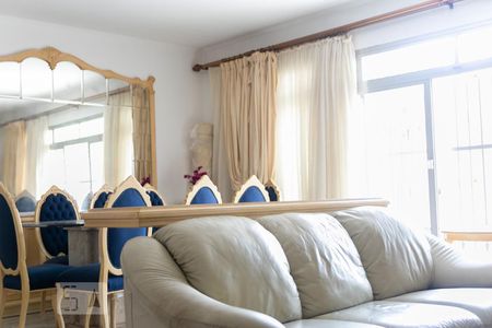 Sala de casa à venda com 3 quartos, 212m² em Jardim da Saúde, São Paulo