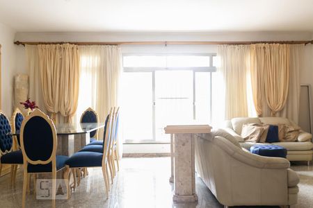 Sala de casa à venda com 3 quartos, 212m² em Jardim da Saúde, São Paulo