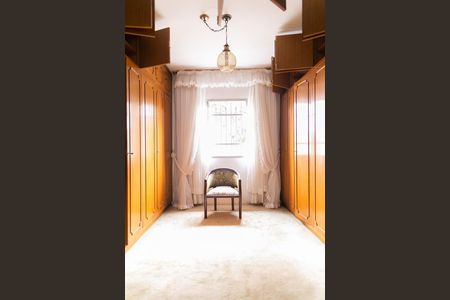 Casa à venda com 212m², 3 quartos e sem vagaCloset da suíte